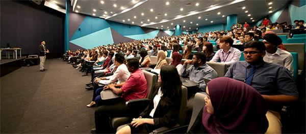 马来西亚亚太科技大学入选QS国际教师排名前30